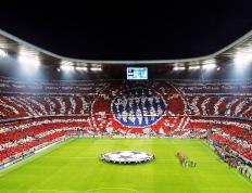 IM体育官方网站-黄黑风暴席卷美利坚，布鲁诺欧冠终局封神—多特蒙德的跨洋征伐与王冠加冕