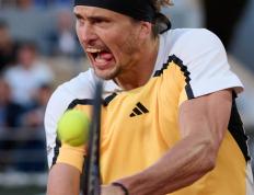 IM体育下载-西班牙网球队血洗澳大利亚网球队，德约科维奇统治全场的简单介绍