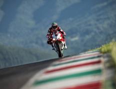 IM体育注册链接-鏖战东瀛，法国队苦战日本队，场外郑思维刷新羽坛纪录