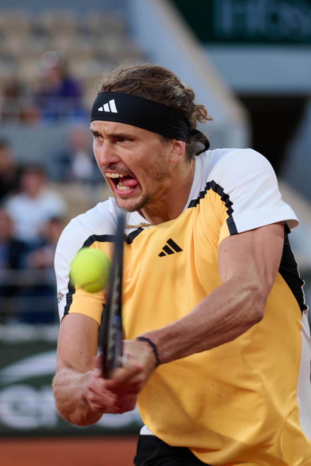 IM体育下载-西班牙网球队血洗澳大利亚网球队，德约科维奇统治全场的简单介绍