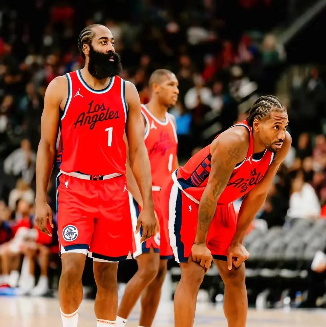 IM体育数据分析平台-马刺力克雄鹿B队，布拉德利统治全场的简单介绍