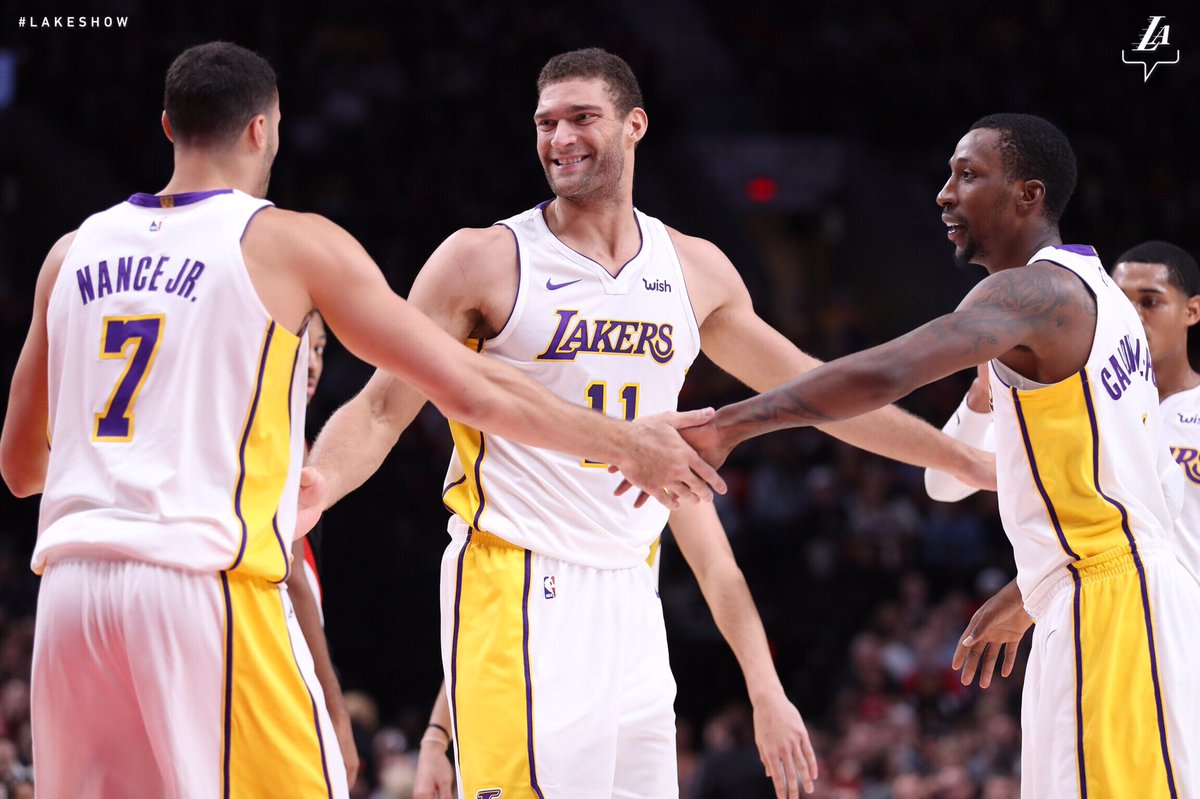 IM体育官方平台-波普高效砍下分，公牛主场负开拓者的简单介绍