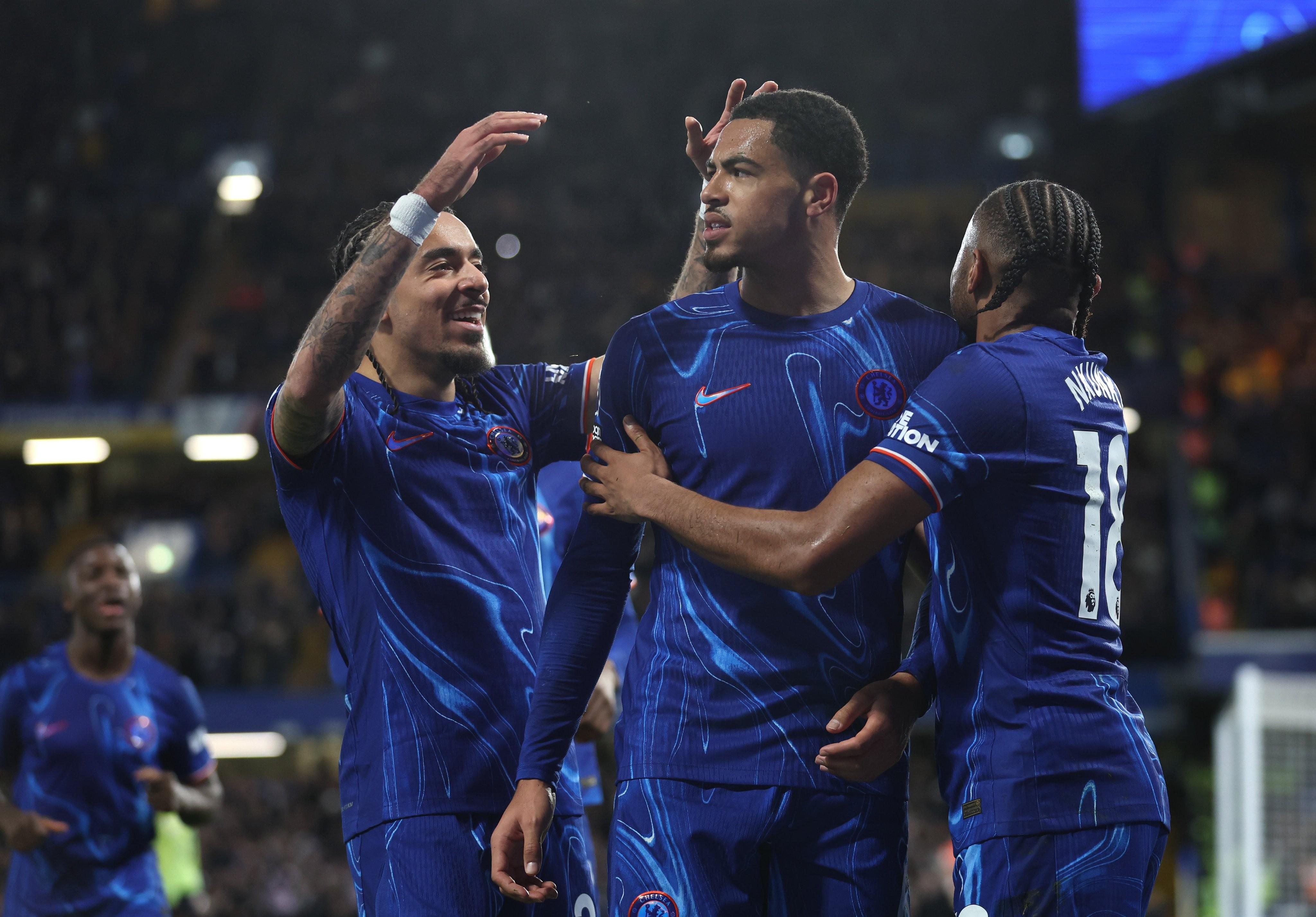 IM体育App下载-切尔西主场大败，英超排名受影响