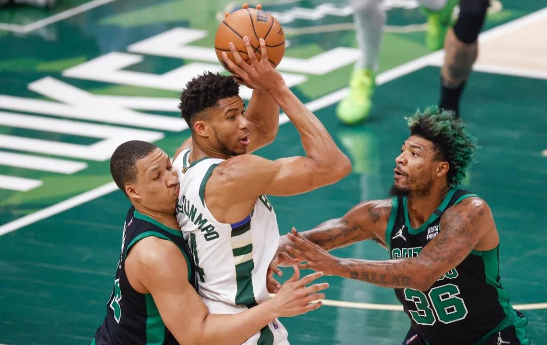 IM体育在线注册-雄鹿击败凯尔特人,客场壮举