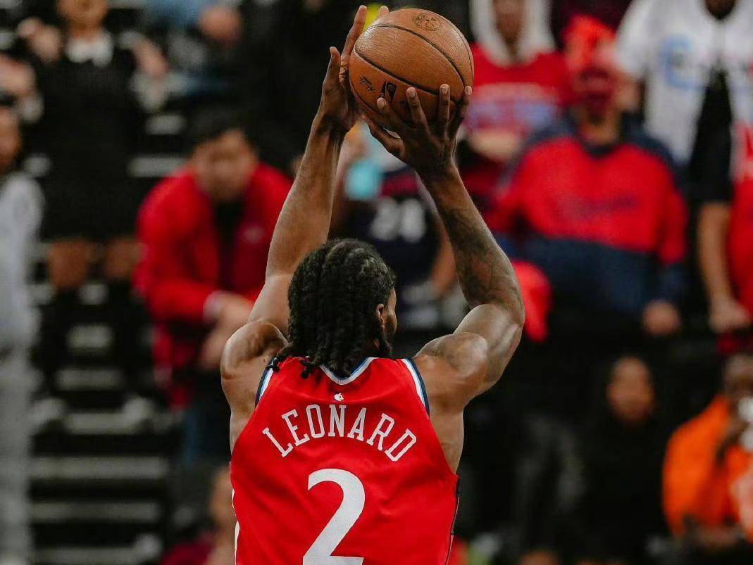 IM体育官方网站-快船击败鹈鹕,成功晋级下一轮