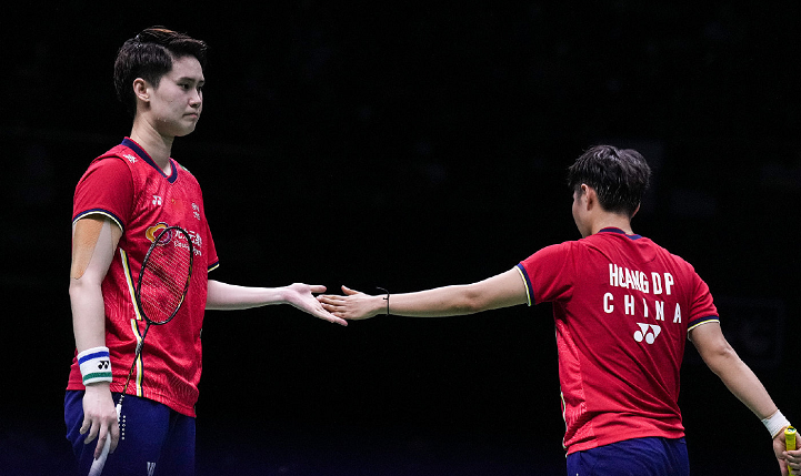 IM体育赛事直播入口-包含中国队鏖战丹麦队，黄鸭组合状态火热的词条