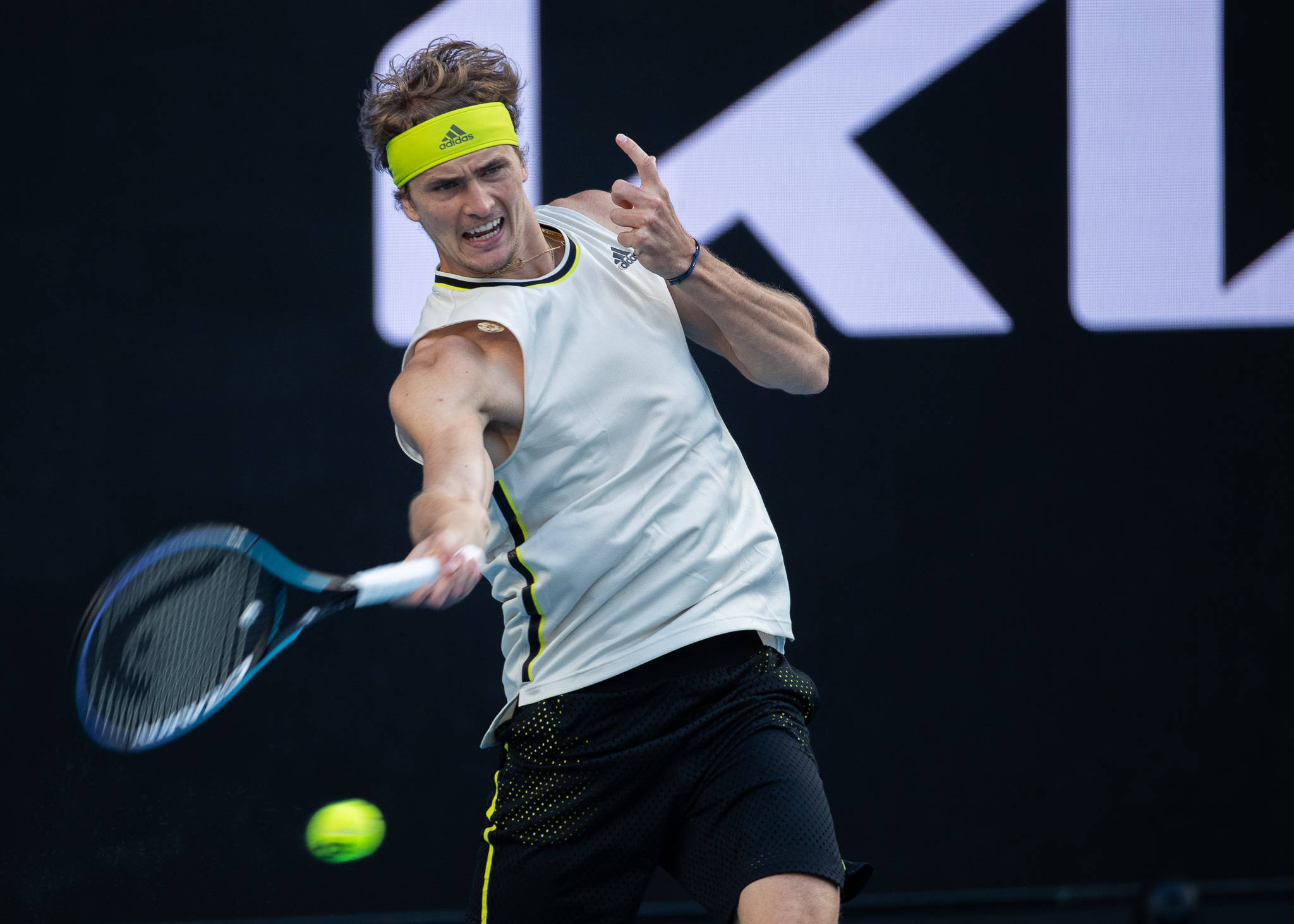 IM体育在线注册-关于世界网球队强势澳大利亚网球队，兹维列夫制霸全场的信息