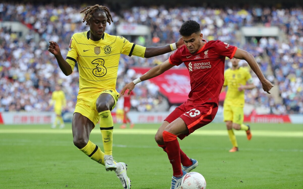 IM体育赛事直播入口-切尔西碾压利物浦，门迪带队取胜